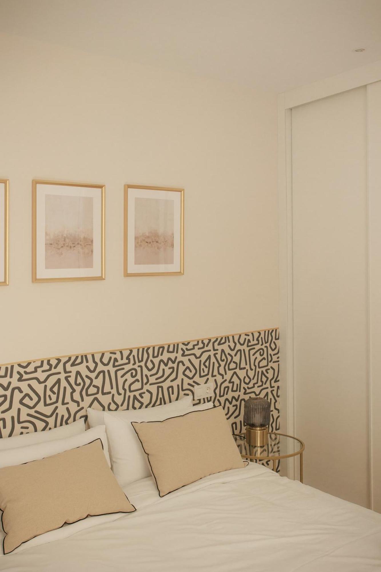 בדאחוז Apartamentos Cervantes מראה חיצוני תמונה