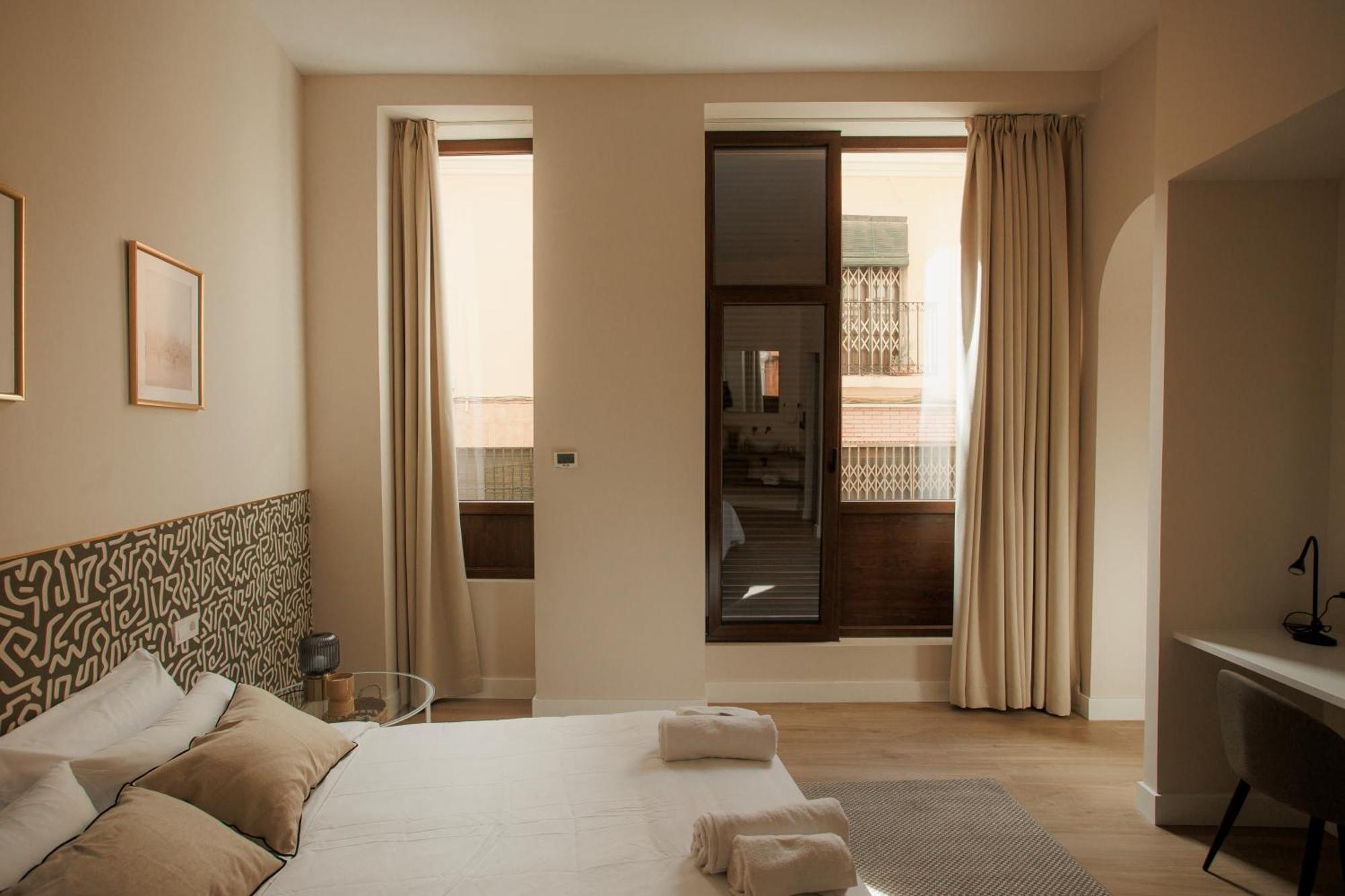 בדאחוז Apartamentos Cervantes מראה חיצוני תמונה