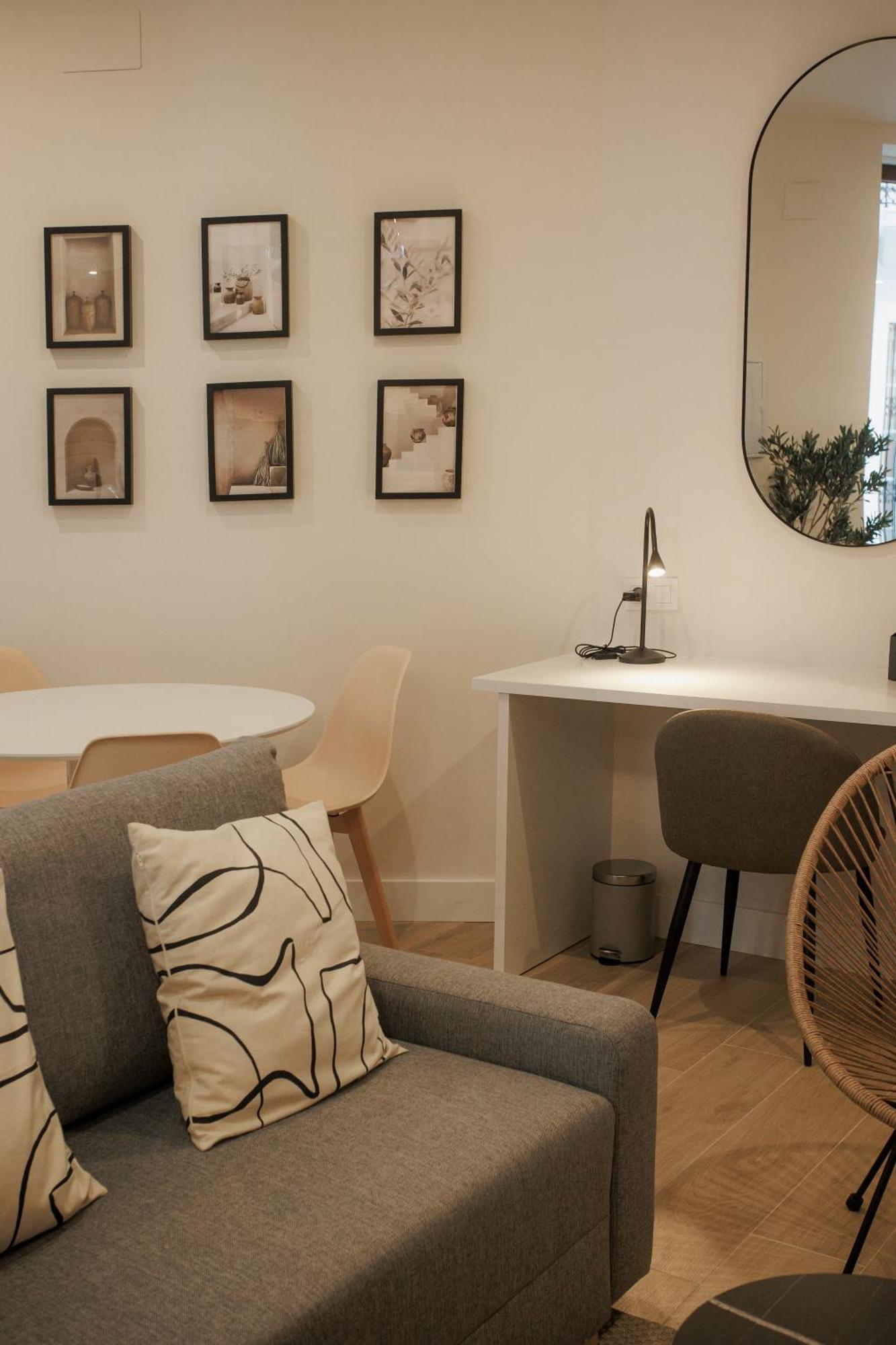 בדאחוז Apartamentos Cervantes מראה חיצוני תמונה