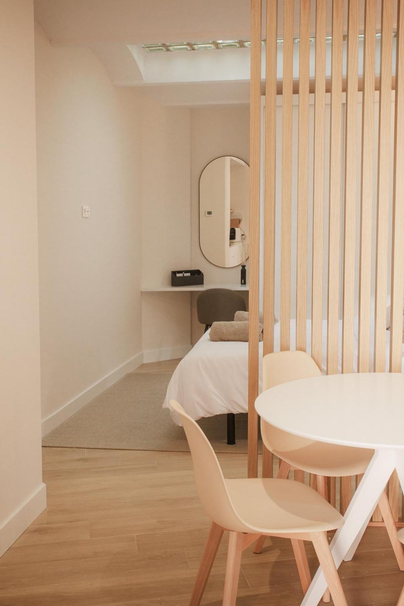 בדאחוז Apartamentos Cervantes מראה חיצוני תמונה