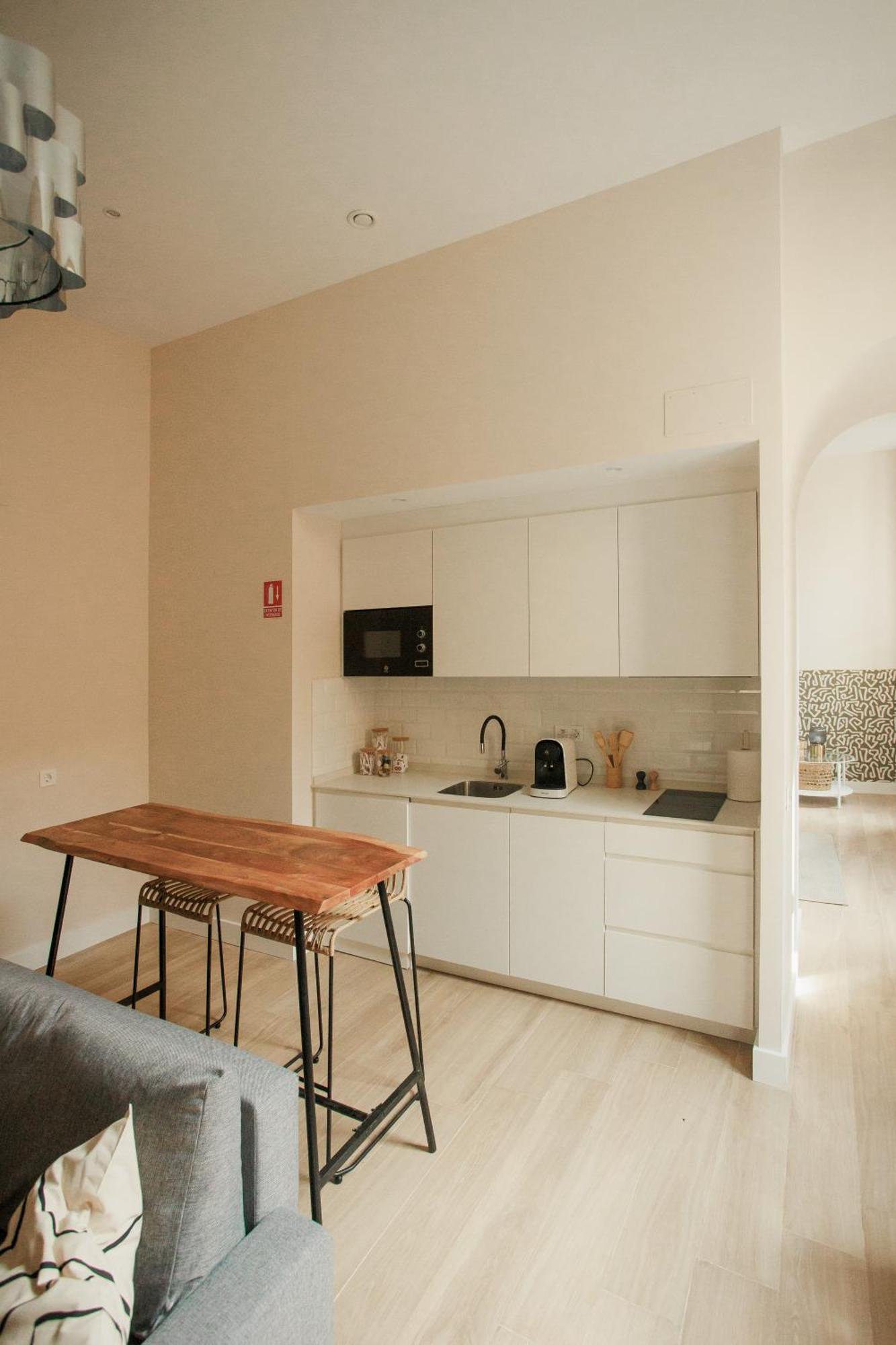 בדאחוז Apartamentos Cervantes מראה חיצוני תמונה